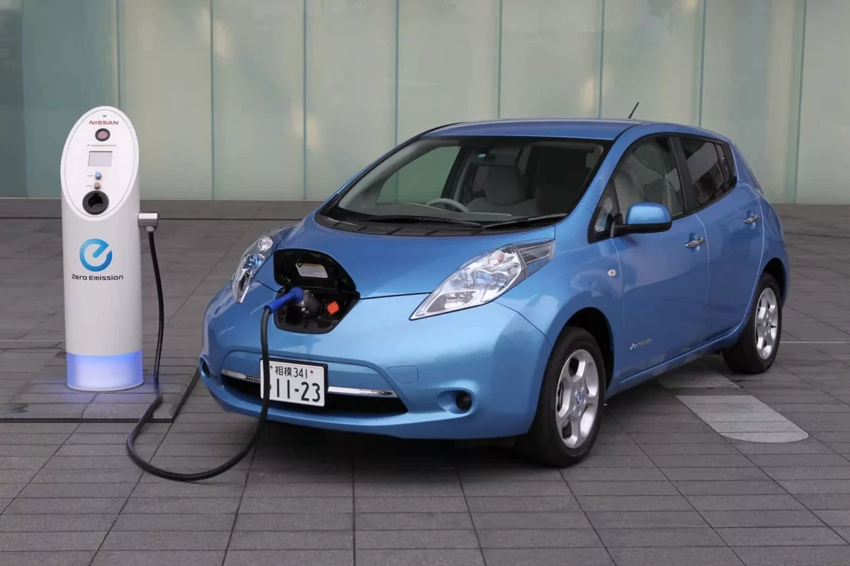 A Veteran Businessman, Who Has Sold 150,000 Cars, Says That ‘From 2030 Onwards, Combustion Engines Will Be Obsolete’.