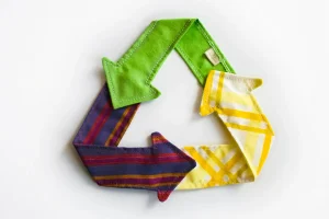 Two Chemist Brothers Patent A Method For Recycling Textile Blends Containing Up To 30% Elastane, Recovering Monomers And Fibres Without Generating Waste